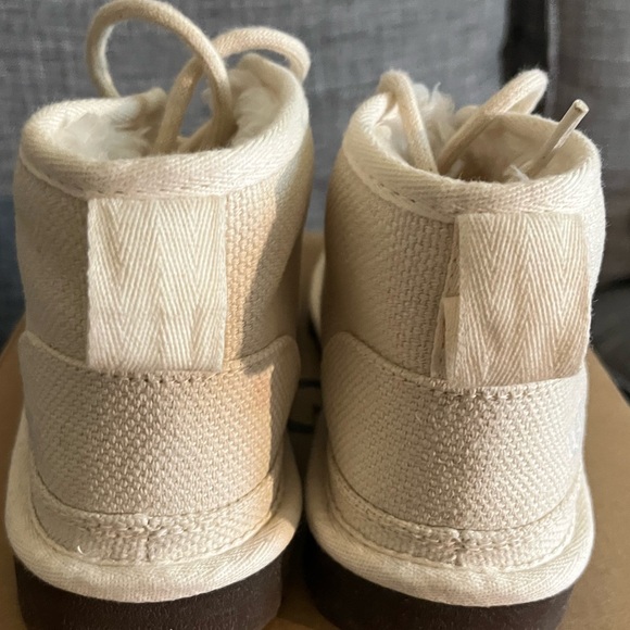 UGG canvas BRAND NEW size 6 - Picture 5 of 5